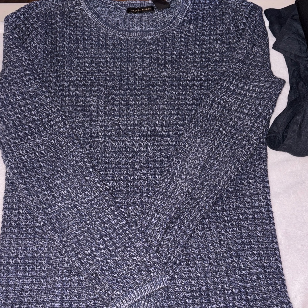 JEANNE PIERRE Women's Heathered Blue Crewneck Top